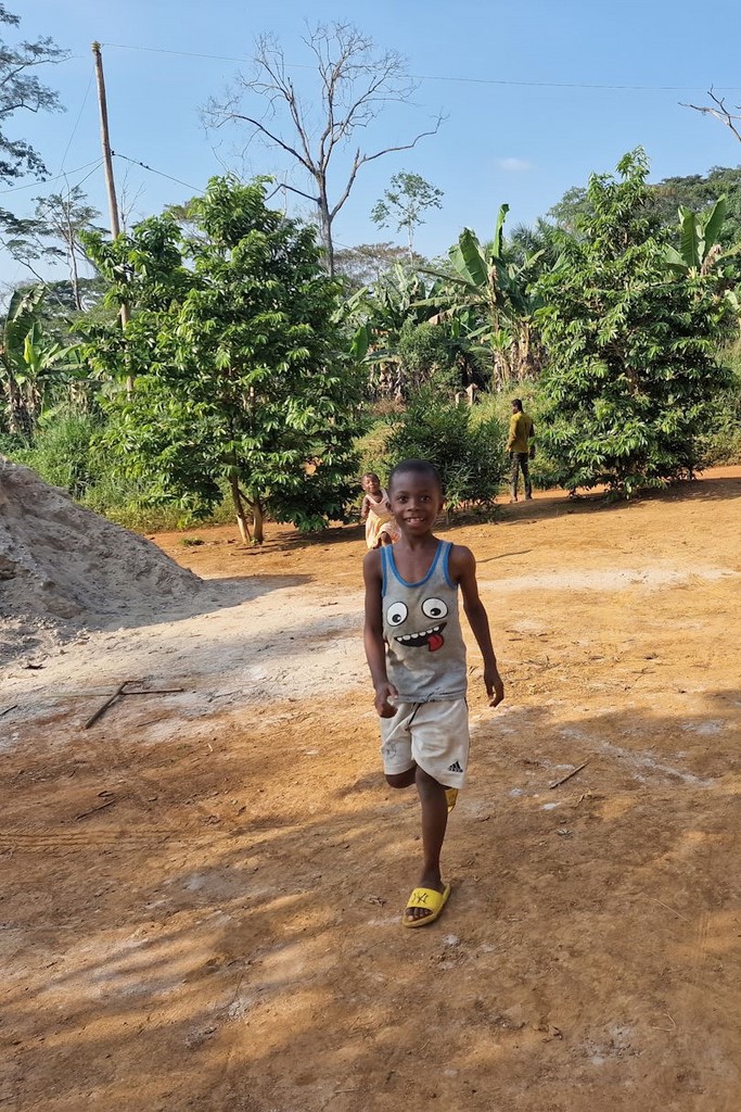 La ferme de Léo 2022, mission humanitaire, Nkolnyama Cameroun, travaux construction, Junior,
